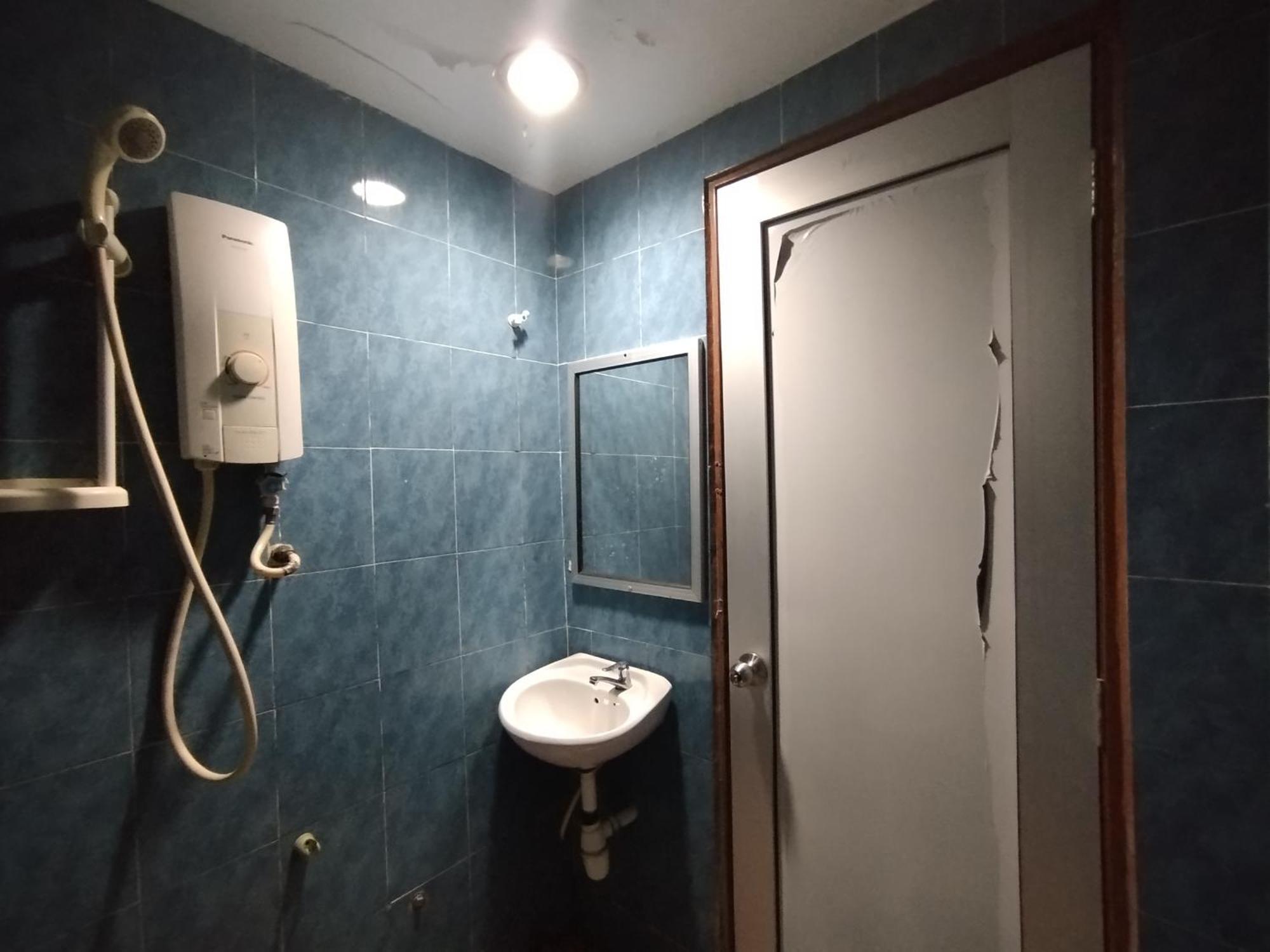 Sentosa Villa Hotel Кланг Екстериор снимка