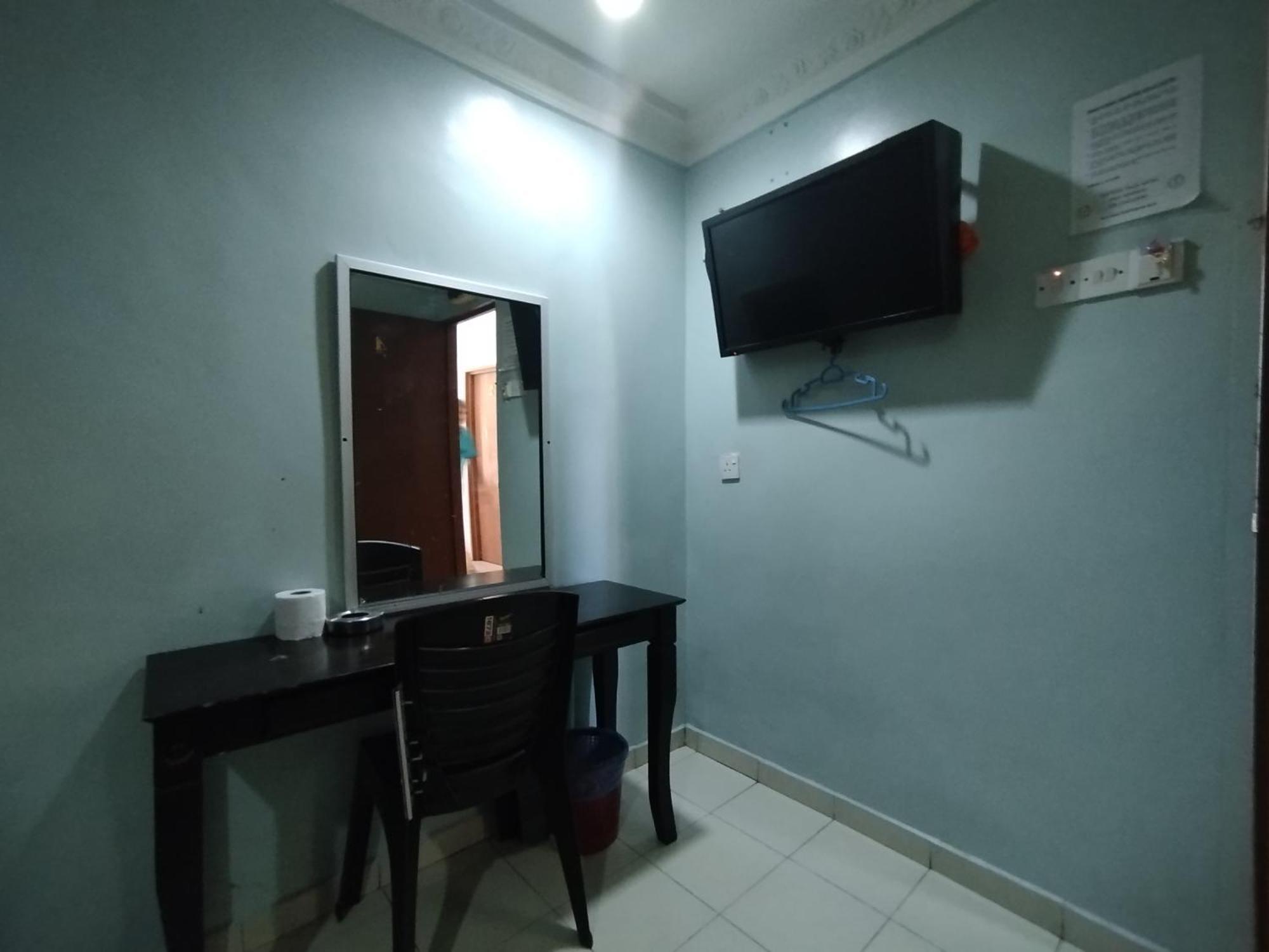 Sentosa Villa Hotel Кланг Екстериор снимка
